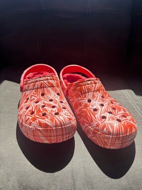 CROCS Limited Edition Candy Cane Pattern Sz. 12